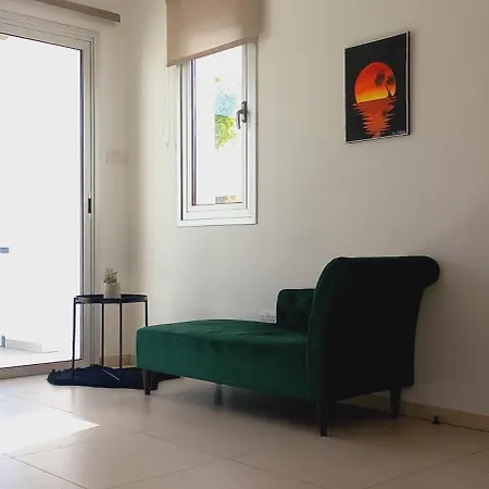 Trendy 38 Larnaca, Pyla * Λάρνακα