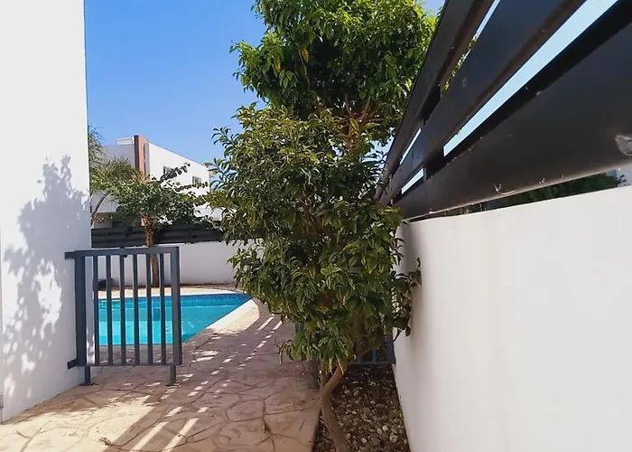 Trendy 38 Larnaca, Pyla Λάρνακα